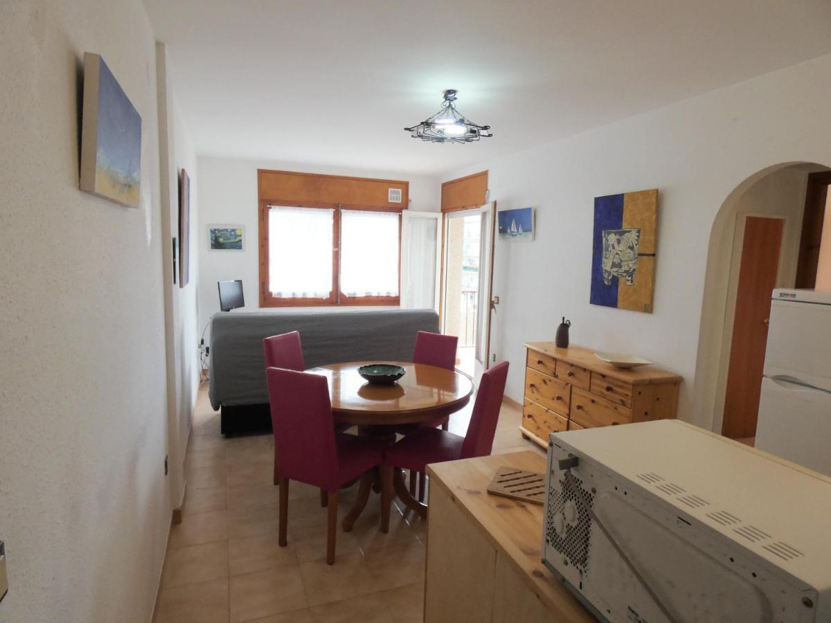 La Platja 3C Apto. Con Un Dormitorio, 200M Playa Y Plaza De Parking Roses Exterior photo